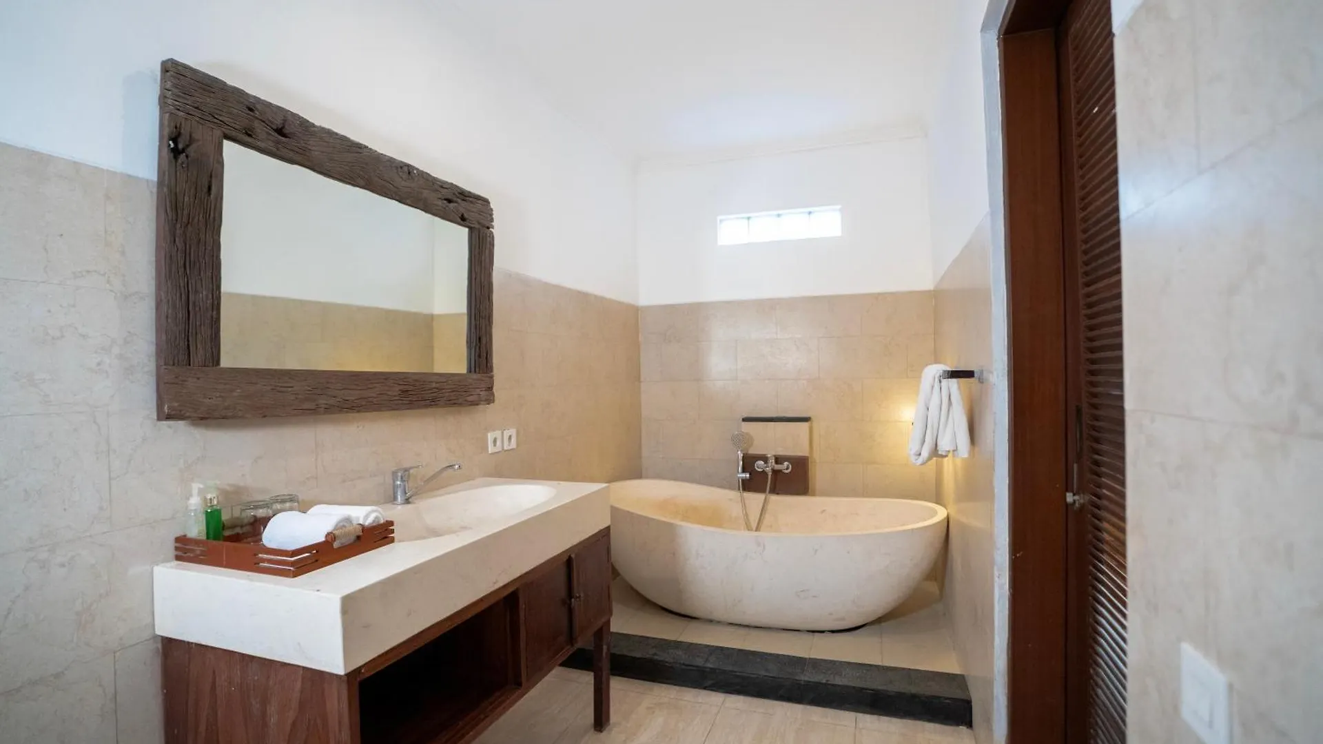 Kusuma Living And Villa Seminyak