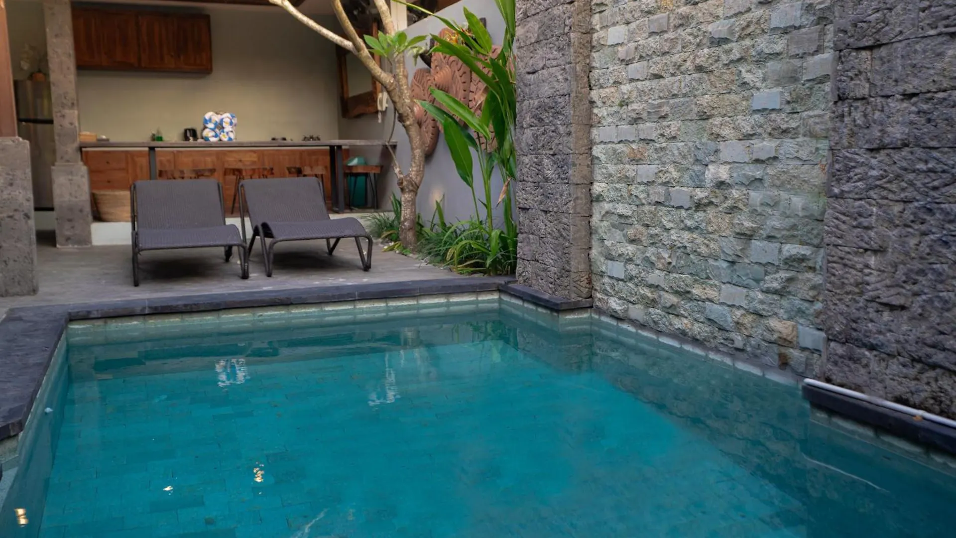 Kusuma Living And Villa Seminyak